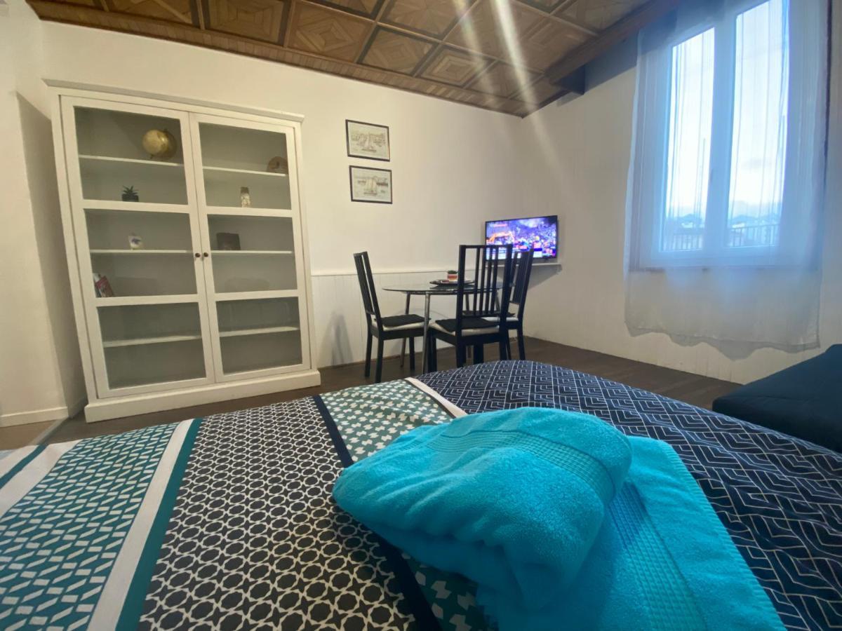 Au Bouquet Troyen - Wifi - Calme Et Tranquillite Daire Troyes Dış mekan fotoğraf