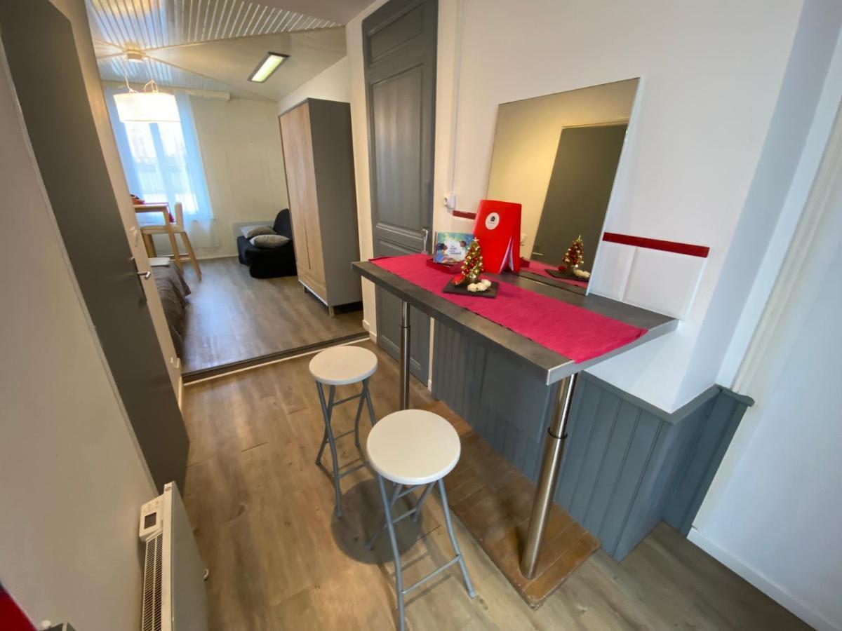 Au Bouquet Troyen - Wifi - Calme Et Tranquillite Daire Troyes Dış mekan fotoğraf